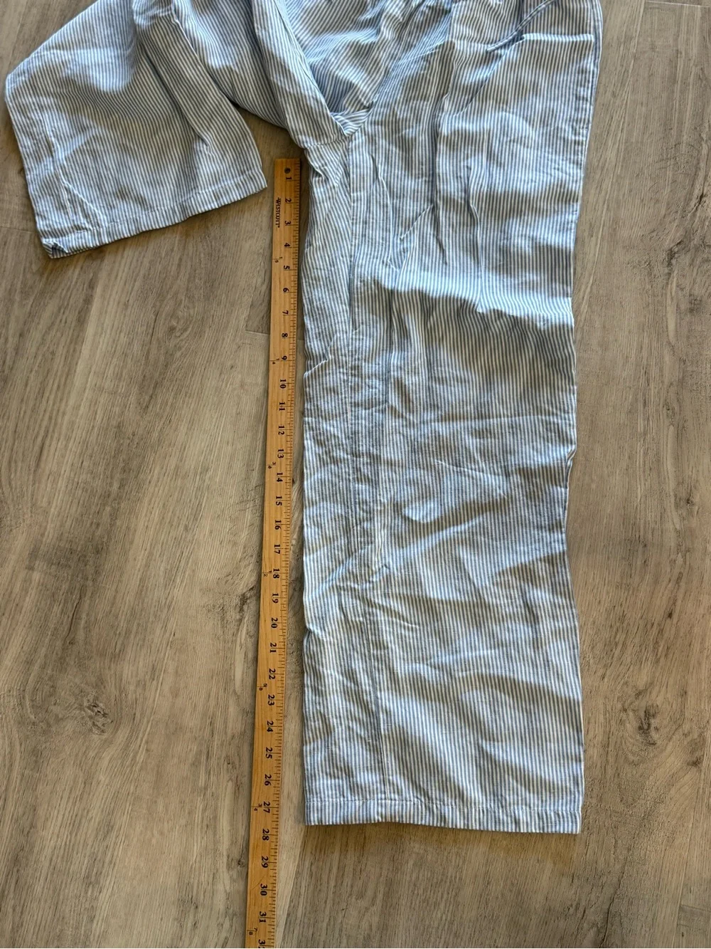 NWOT Aritzia Artisan Pant - Cruiselinen stripe white/cornflower blue size small
